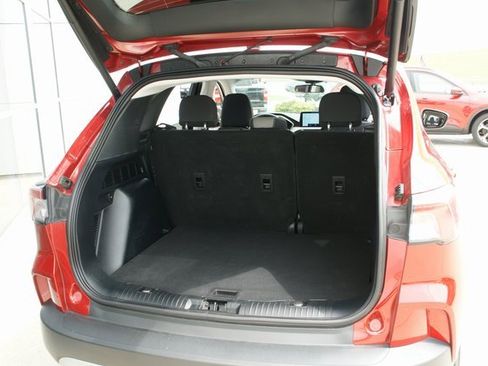 Used 2022 Ford Escape SE w/ Convenience Package image 28