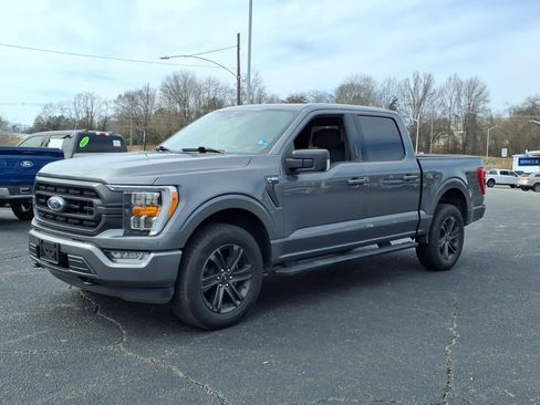 Certified 2022 Ford F150 XLT w/ Equipment Group 302A High image 4