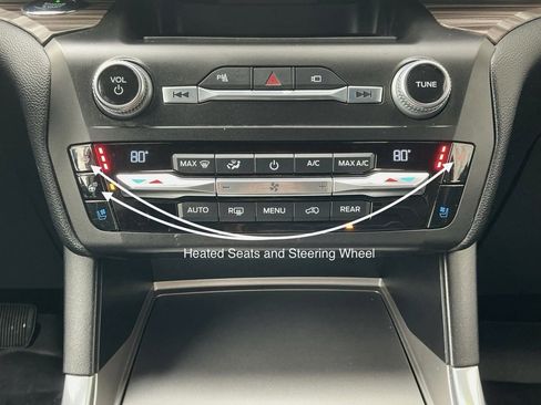 Used 2020 Ford Explorer Limited image 14