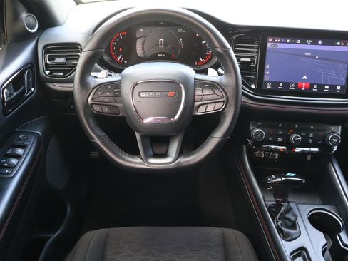 Used 2025 Dodge Durango GT w/ Blacktop Package image 9