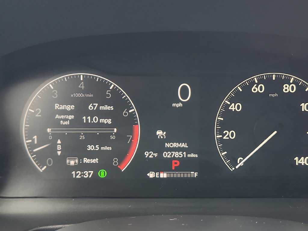 Used 2025 Honda Pilot EX-L image 32