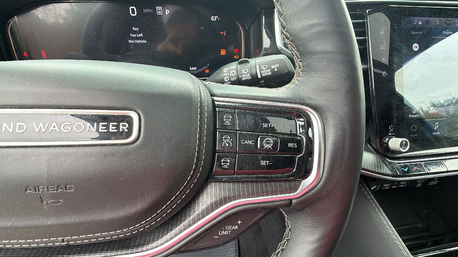 Certified 2025 Jeep Grand Wagoneer Series II Obsidian w/ Quick Order Packagew 28T AWD/4WD image 32