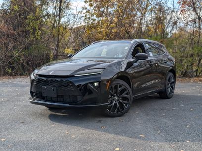 New 2025 Toyota Crown Signia