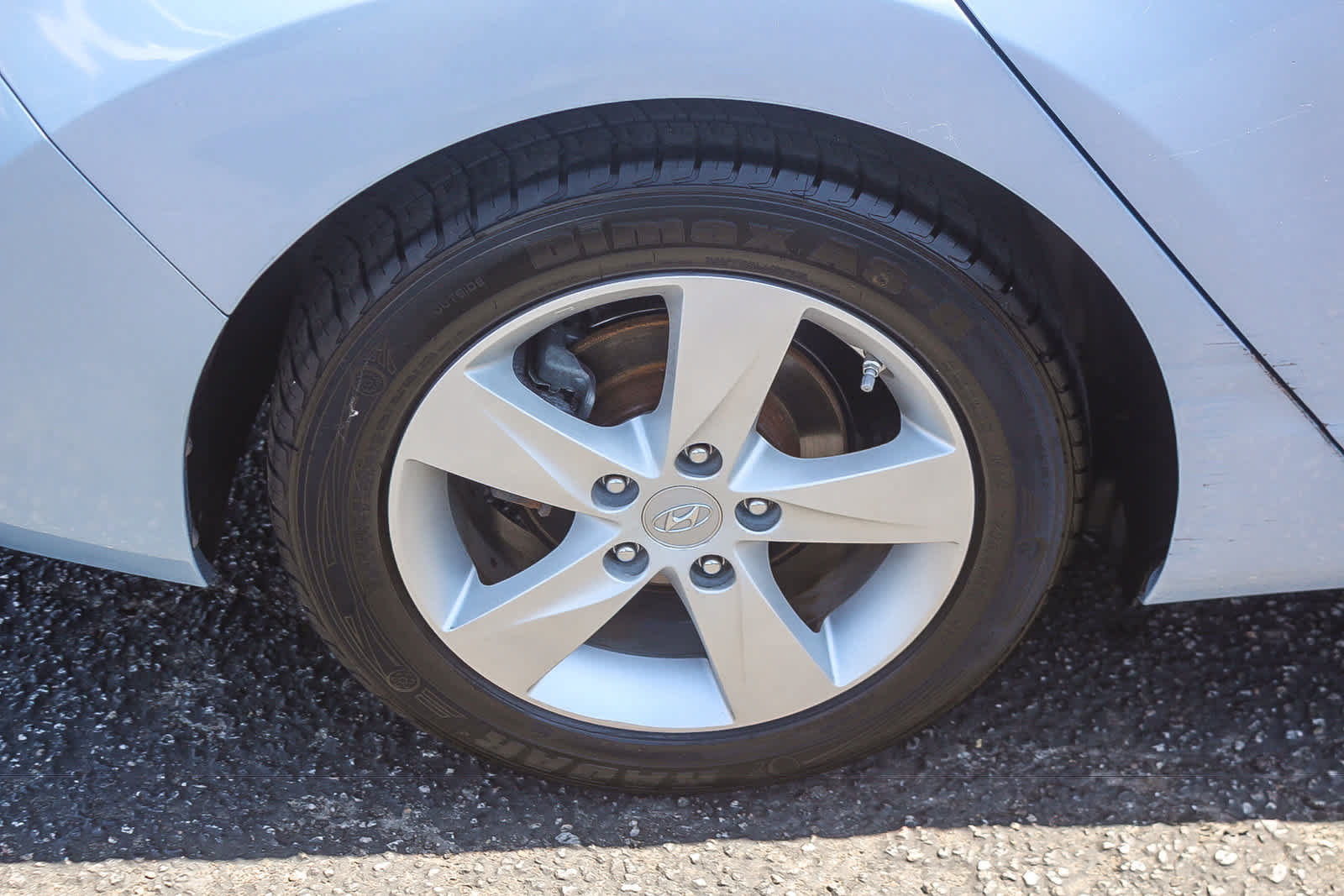 Used 2012 Hyundai Elantra GLS w/ Preferred Pkg 3 FWD image 11