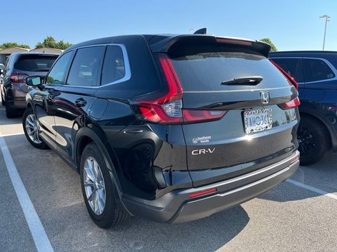 Used 2023 Honda CR-V EX image 4