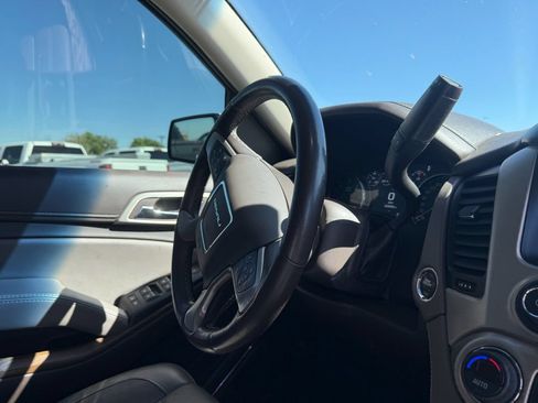 Used 2019 GMC Yukon Denali w/ Denali Ultimate Package AWD/4WD image 17