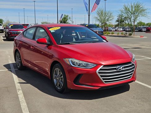 Used 2018 Hyundai Elantra SEL FWD image 7