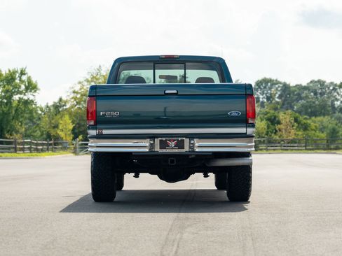 Used 1997 Ford F250 XLT image 18