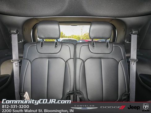 New 2025 Jeep Grand Cherokee L Limited image 21