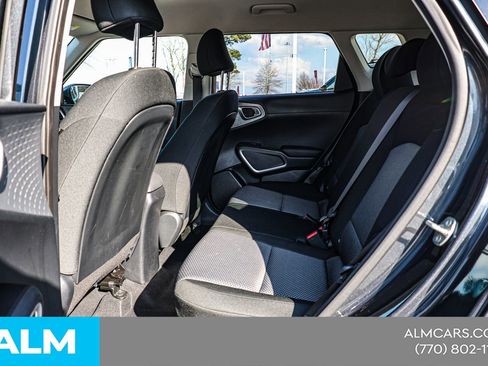 Used 2025 Kia Soul LX w/ LX Technology Package image 19