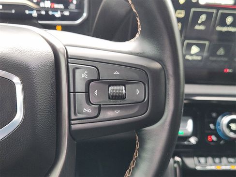 Used 2025 GMC Sierra 2500 AT4 w/ AT4 Premium Plus Package image 26