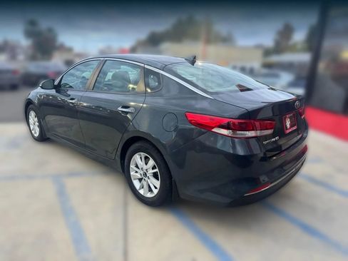 Used 2016 Kia Optima LX image 4