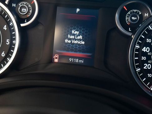 Used 2025 RAM 1500 Big Horn image 22