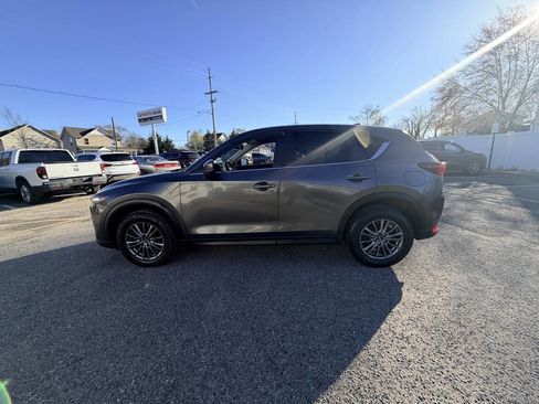 Used 2017 MAZDA CX-5 Touring image 38