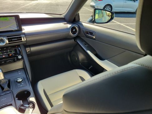Used 2022 Lexus IS 350 F Sport w/ Navigation Package RWD image 17