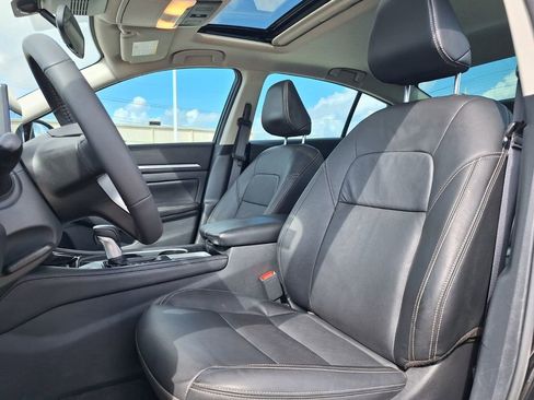 Used 2025 Nissan Altima 2.5 SL image 26