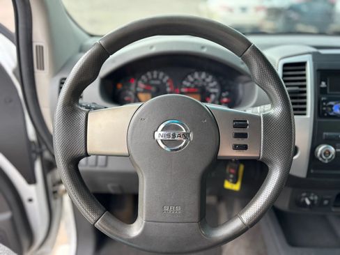 Used 2011 Nissan Xterra S AWD/4WD image 14