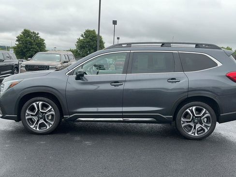 Used 2023 Subaru Ascent Limited AWD/4WD image 12