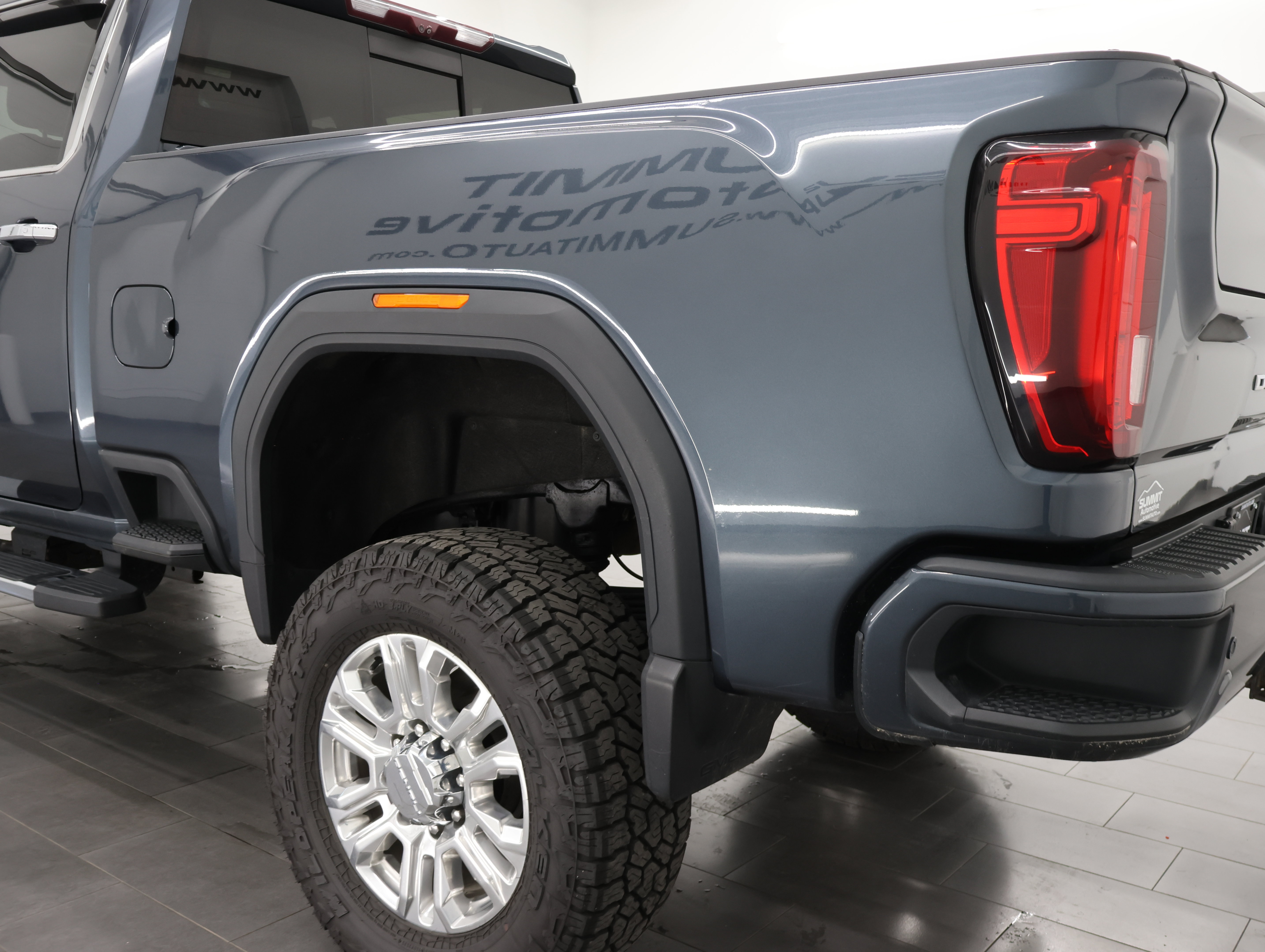 Used 2020 GMC Sierra 2500 Denali w/ Denali Ultimate Package AWD/4WD image 37