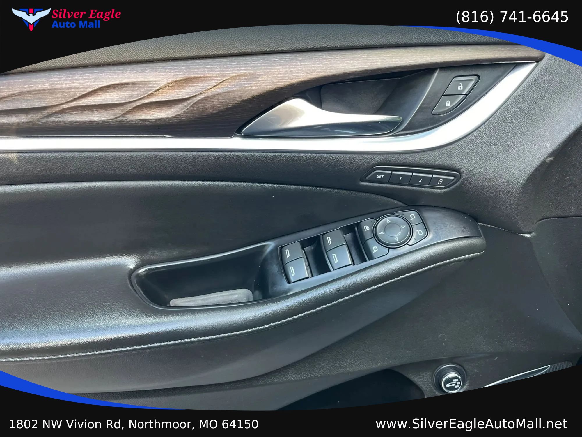 Used 2023 Buick Enclave Avenir w/ Avenir Technology Package AWD/4WD image 11