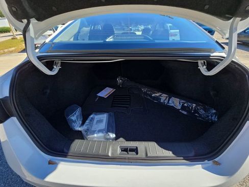 New 2025 Nissan Sentra S image 32