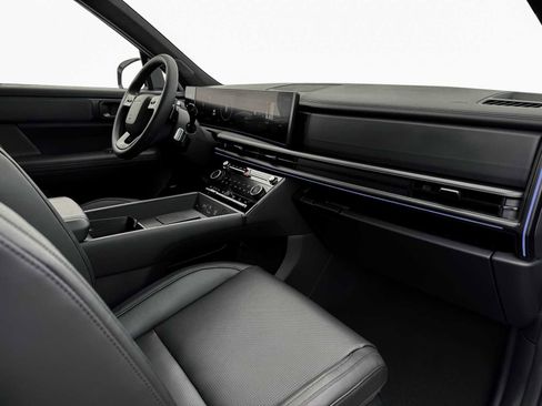 Used 2025 Hyundai Santa Fe Calligraphy image 29