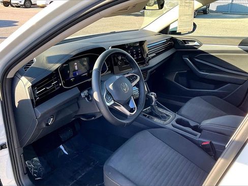 Certified 2025 Volkswagen Jetta S image 14