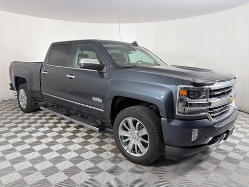 Used 2018 Chevrolet Silverado 1500 High Country AWD/4WD image 1