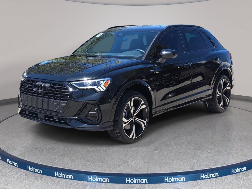 Used 2024 Audi Q3 2.0T Premium Plus w/ Premium Plus Package AWD/4WD image 1