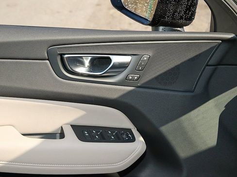 New 2026 Volvo XC60 T8 Plus w/ Protection Package Premier image 11