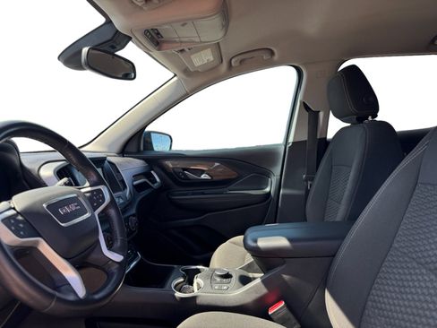 Used 2020 GMC Terrain SLE w/ Driver Convenience Package FWD image 10