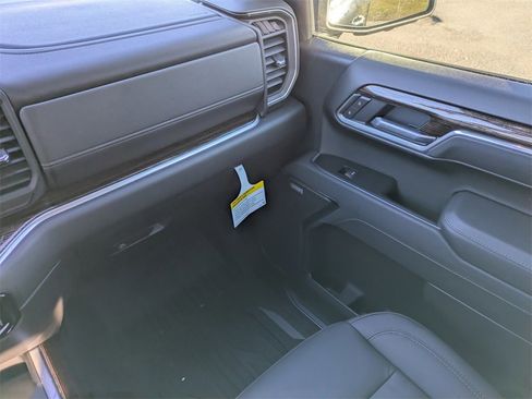 New 2026 GMC Sierra 1500 Elevation w/ Elevation Premium Package image 17