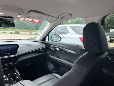 Used 2024 Buick Envision Preferred AWD/4WD image 40