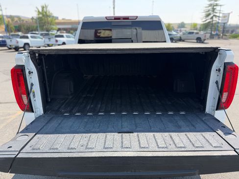 Used 2019 GMC Sierra 1500 SLT w/ SLT Premium Plus Package AWD/4WD image 19