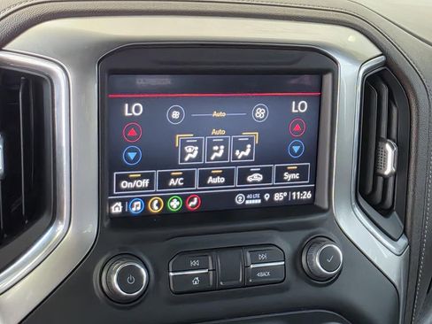 Used 2021 Chevrolet Silverado 1500 LTZ AWD/4WD image 18