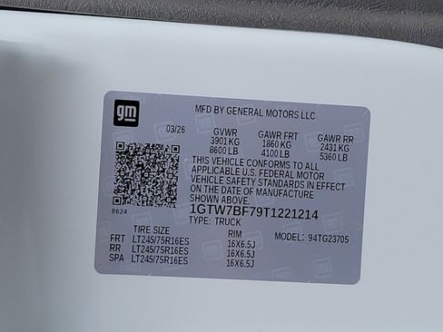 New 2026 GMC Savana 2500 Extended w/ Driver Convenience Package RWD image 14