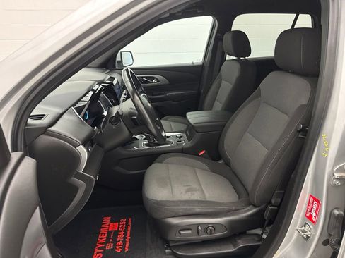 Used 2022 Chevrolet Traverse LT AWD/4WD image 22