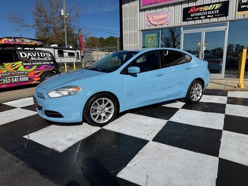 Used 2013 Dodge Dart SXT image 2