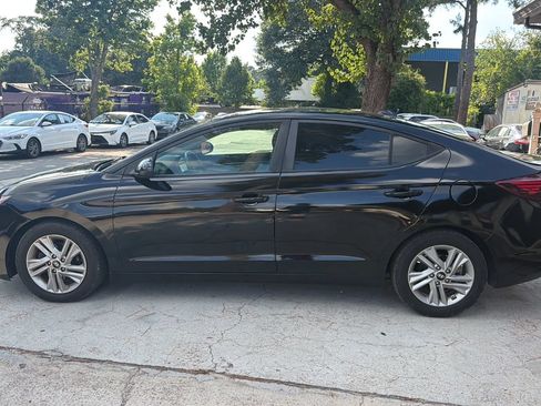 Used 2019 Hyundai Elantra Value Edition FWD image 8