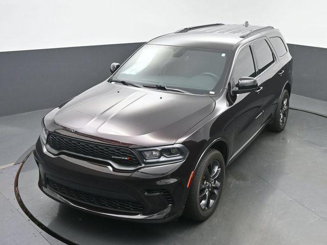 Used 2025 Dodge Durango GT w/ Blacktop Package AWD/4WD image 38