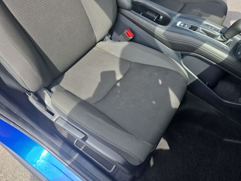 Used 2021 Honda HR-V EX image 10