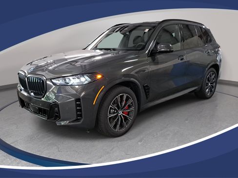 New 2026 BMW X5 xDrive50e w/ M Sport Package AWD/4WD image 1