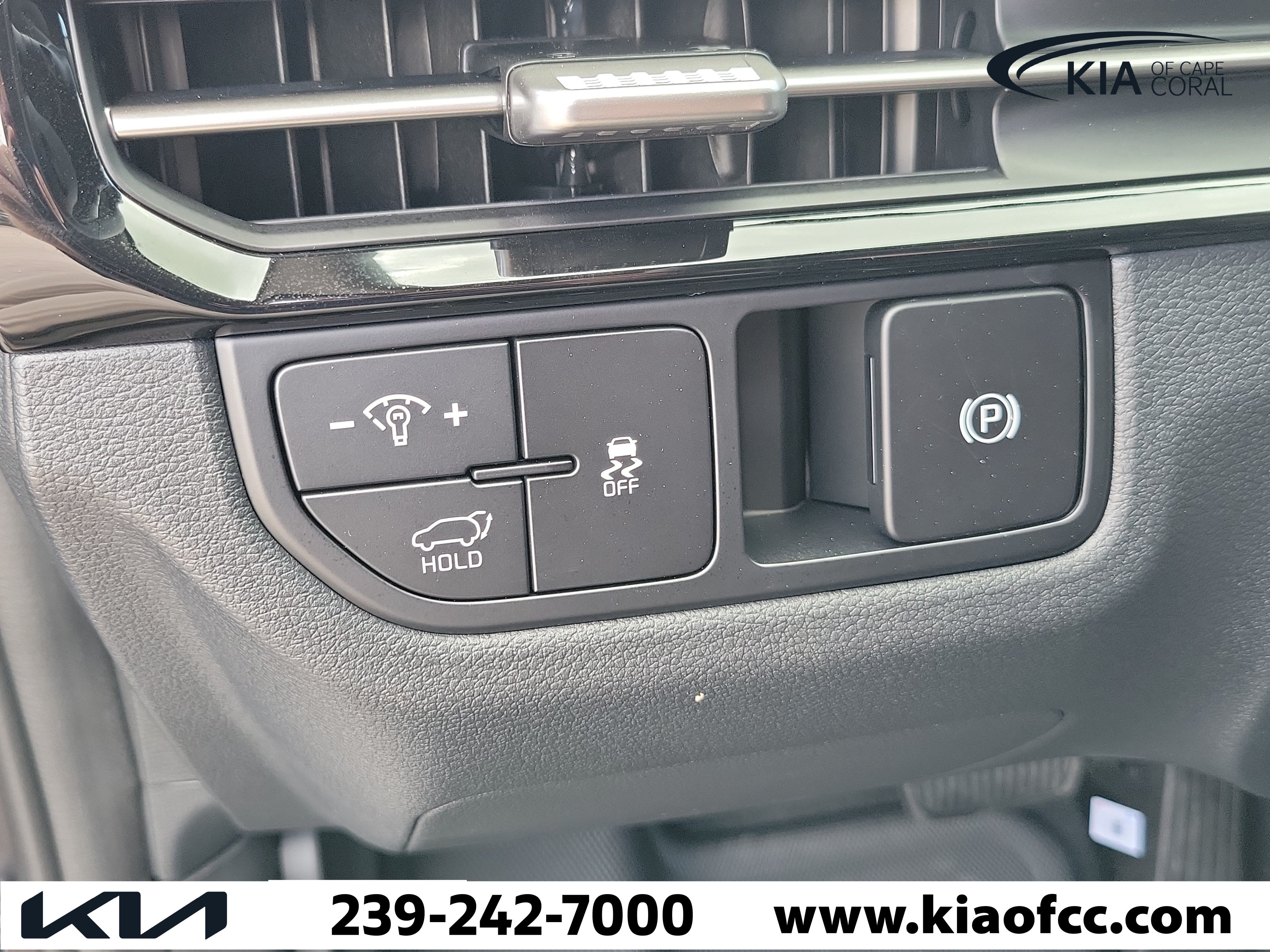 New 2027 Kia Sportage SX FWD image 25