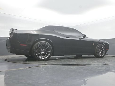 Used 2022 Dodge Challenger R/T Scat Pack RWD image 46