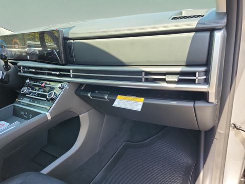 New 2026 Hyundai Santa Fe SE FWD image 19