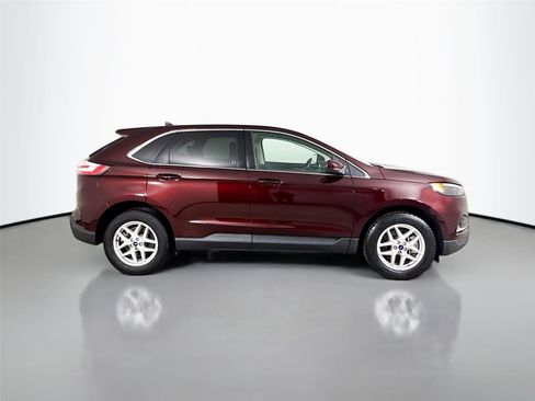 Used 2022 Ford Edge SEL w/ Convenience Package image 8