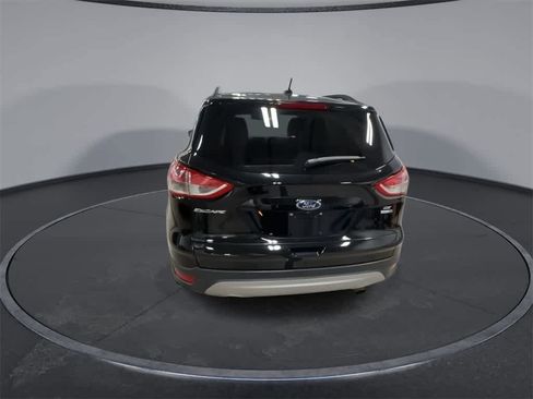 Used 2016 Ford Escape SE w/ Equipment Group 201A image 7