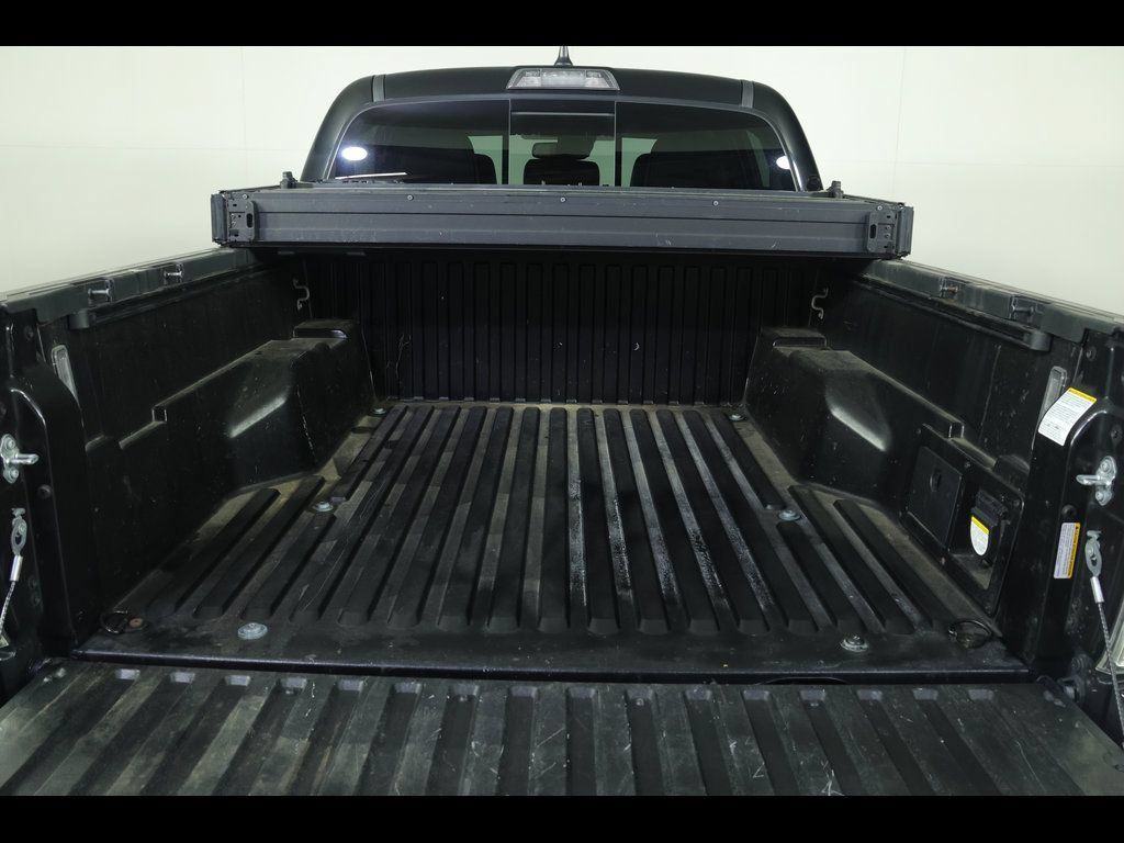 Used 2021 Toyota Tacoma Limited w/ Blackout Package (TMS) AWD/4WD image 19