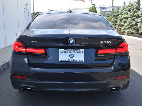 Used 2023 BMW 540i xDrive w/ M Sport Package AWD/4WD image 5