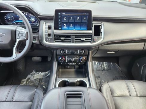 Used 2022 Chevrolet Tahoe RST w/ Luxury Package AWD/4WD image 11